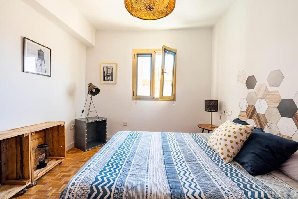 Lifehouse Cathedral * Free Parking* Superiorwifi* Apartment Almeria Luaran gambar